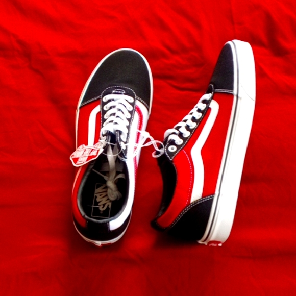 Red/Black Vans size 10.5 msrp: $100 - Picture 2 of 2